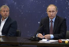 В продължение на десетилетия руските олигарси прехвърлят милиарди долари незаконно