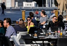 Около 900 000 са българите които нито работят нито учат