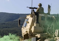 САЩ ще използват гръцкото пристанище в Александуполис като отправна точка за около три хиляди военни и военно оборудване които ще се разгърнат в съседна България и в Румъния която граничи