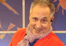 Баба му Иванка е една от първите есперантистки в Русе Джинс