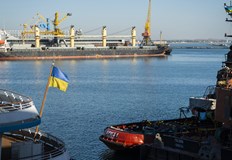 След едномесечни напразни усилия да превземе Киев и Харков в