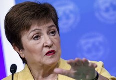 Международният валутен фонд предупреди в събота че вече сериозните глобални