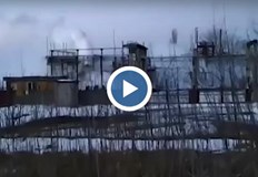 Властите призоваха жителите да дишат през марлиИзтичане на амоняк от