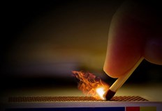 Полицията разследва самозапалване на 66 годишна жена в плевенското село Дебово Това