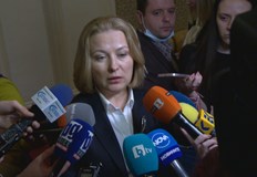 Съдебният министър Надежда Йорданова коментира пред журналисти проведената среща с Европейския главен