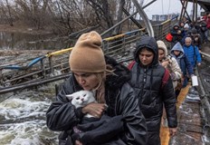 Тежки икономически последици за РусияДесетки хиляди цивилни граждани са в