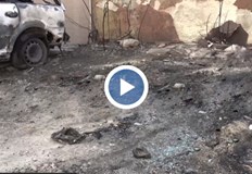 Три коли избухнаха в пламъци до Трето районно на полицията