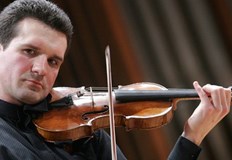 Фестивалът Мартенски музикални дни в Русе е уникален това каза в интервю световноизвестният