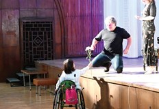 В рамките на тазгодишните Мартенски музикални дни диригентът на операта Ернани