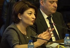 Най малко съм очаквала демонстрация на слаби нерви от силов министърТова