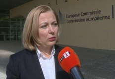 Министърът на правосъдието Надежда Йорданова разговаря днес в Европейската комисия