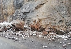 Местните призовават държавата за спешни мерки тъй като дъждовете от