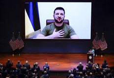 Президентът на Украйна Володимир Зеленски ще говори пред парламента на