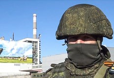 От първия ден на руската инвазия работниците са в атомната