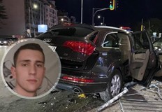 Милен Цветков беше пометен от Николов докато чака на червен