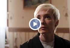 46 годишната актриса съобщава че от няколко седмици е в латвийската