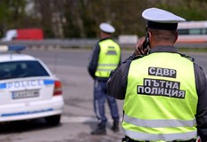 ТИР и бус са се ударили на главен път Русе