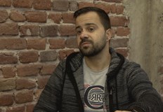 Заключението на съдебните медици е за средна телесна повреда охлузване