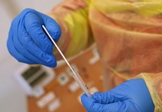 Континентален Китай съобщи за първите смъртни случаи от COVID 19 от