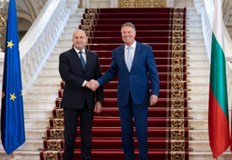 Радев и Йоханис обсъдиха сигурността в региона Каквато и да е