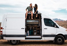 Нова мода напускаш работа и си гледаш кефаХората по света