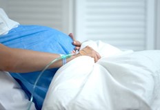 Бременната украинка която се очаква да пристигне тази вечер в