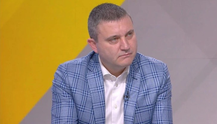 Премиерът отне възможността на своите коалиционни партньори от днес да говорят за върховенство на правото, заяви Горанов