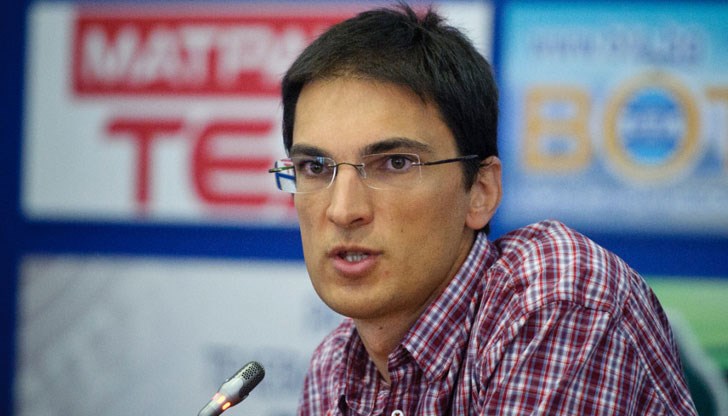 Кирил Петков не спирай, с теб сме! Кирил Петков не спирай, с теб сме!