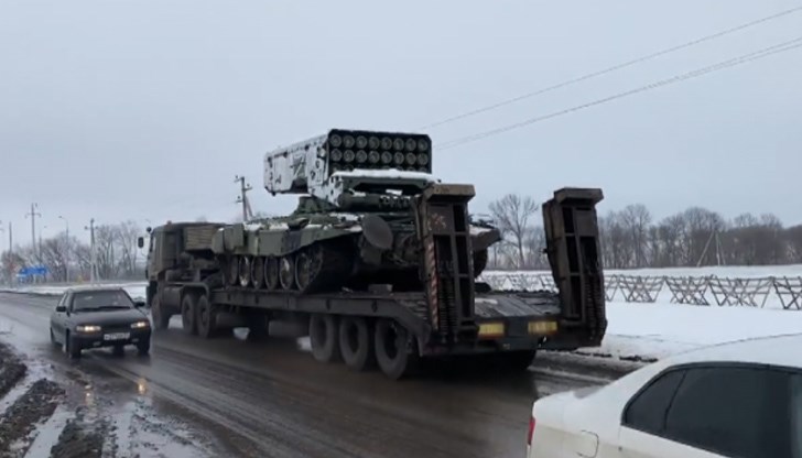 Ако хипотезата, че подобна бомба се използва в жилищни районни за мирни граждани, става въпрос за военно престъпление защото пораженията са чудовищни Ако хипотезата, че подобна бомба се използва в жилищни районни за мирни граждани, става въпрос за военно престъпление защото пораженията са чудовищни