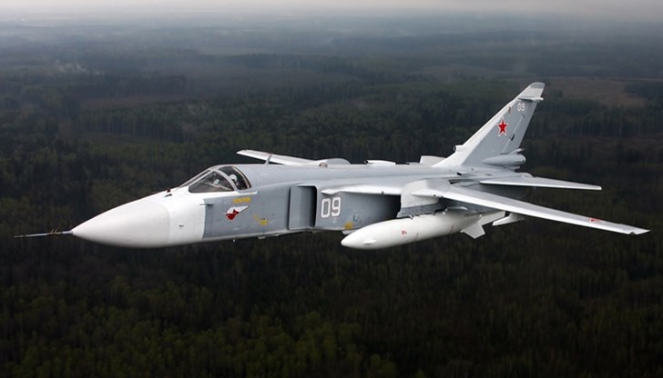 Според данните от доклада четири руски самолета - два щурмови самолета Сухой 24, ескортирани от два изтребителя Сухой 27, са излетели от авиобаза Калининград