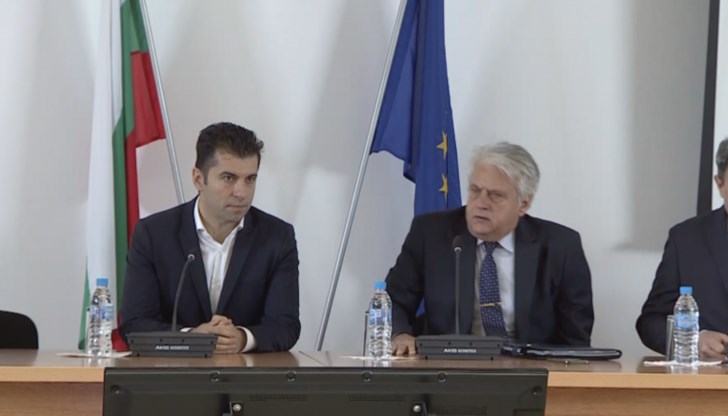 Който си мисли, че ако си човек на някого имаш протекция, това вече не съществува, каза още премиерът