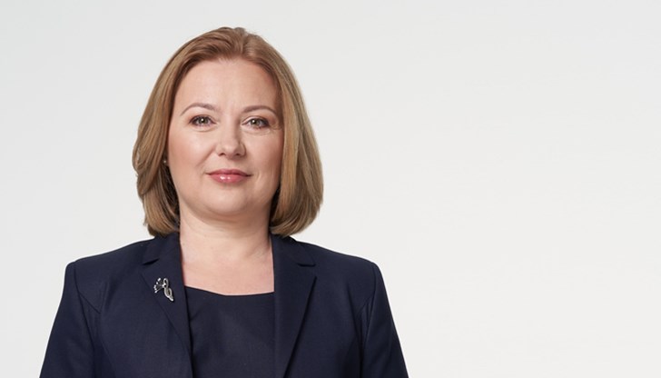 Правосъдният министър коментира въпроса преди заседанието на Комисията по конституционни и правни въпроси Правосъдният министър коментира въпроса преди заседанието на Комисията по конституционни и правни въпроси