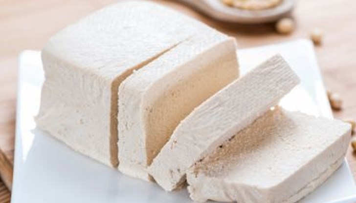 „Солта или някои химикали, открити в пасти от тофу и соя, които се увеличават в резултат на ферментация, могат да играят важна роля в развитието на рак на стомаха“, казва Джоузи Портър, диетолог