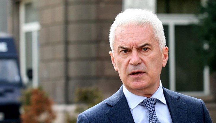 Прокуратура привлече към наказателна отговорност Волен Сидеров за извършени хулигански действия Прокуратура привлече към наказателна отговорност Волен Сидеров за извършени хулигански действия