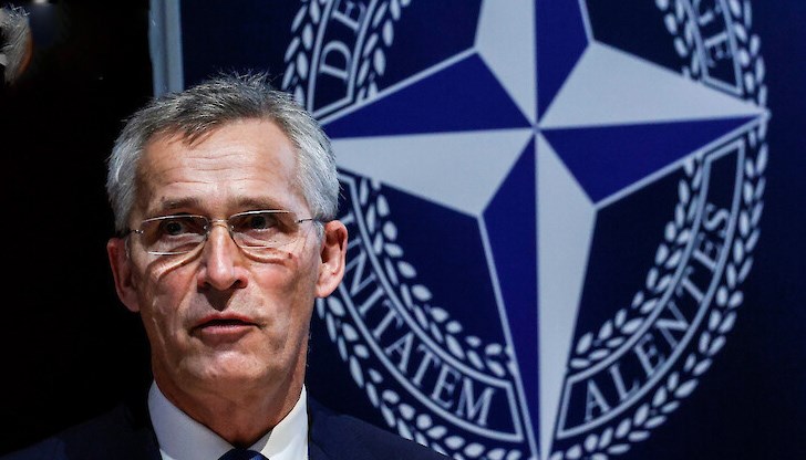 Неофициалните коментари са, че алиансът много внимава да не попадне в клопка и да се окаже страна в конфликта Неофициалните коментари са, че алиансът много внимава да не попадне в клопка и да се окаже страна в конфликта