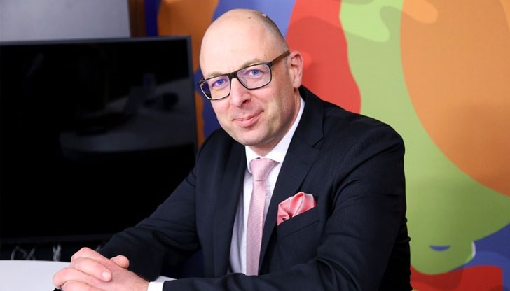 Йордан Божилов е новият заместник-министър на отбраната Йордан Божилов е новият заместник-министър на отбраната