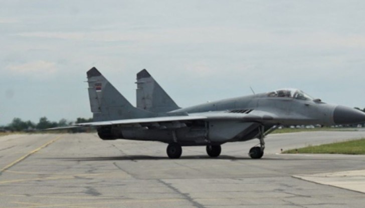 Полското правителство обяви тази вечер, че е готово веднага и безплатно да предостави своите изтребители МиГ-29 на САЩ