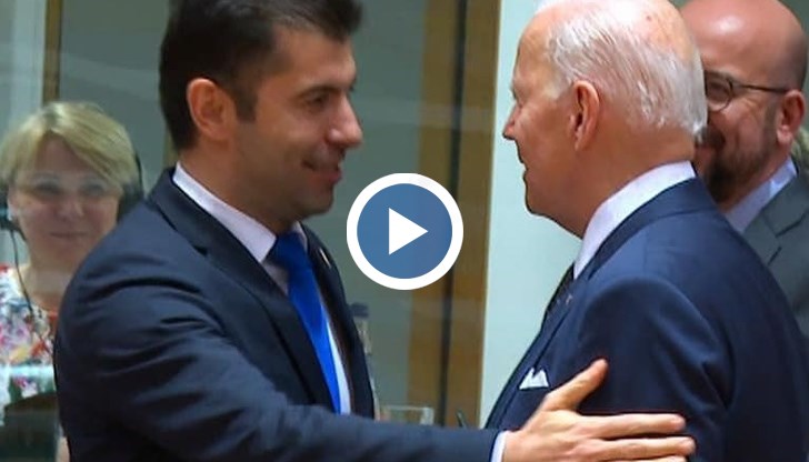 „Обсъдихме с Байдън много важна тема – как корупцията може да бъде инструмент за Путин в страните на Балканите”, разказа Петков