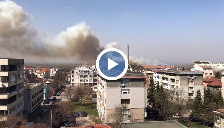 Задимяване в Русе: Пожар в сухи треви е подпалил изолацията на тръби на ТЕЦ-Гюргево