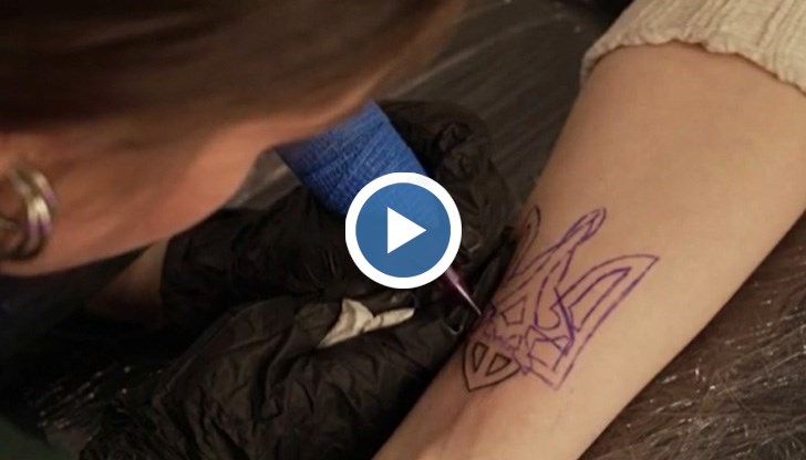 В студио за татуировки в Лвов има опашка от посетители