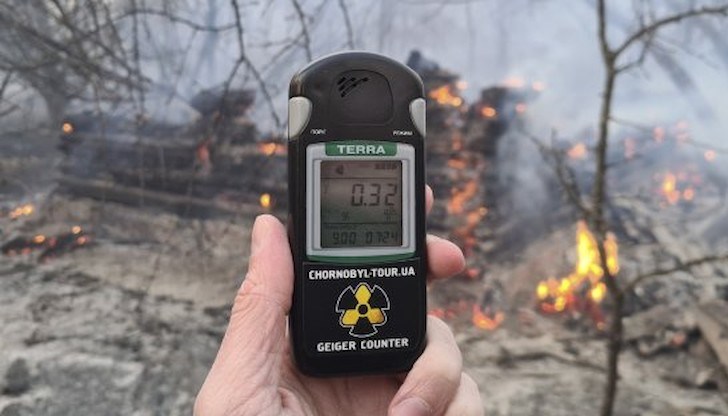 Заради пожарите има повишени нива на радиоактивния елемент Цезий, съобщиха експерти от МААЕ