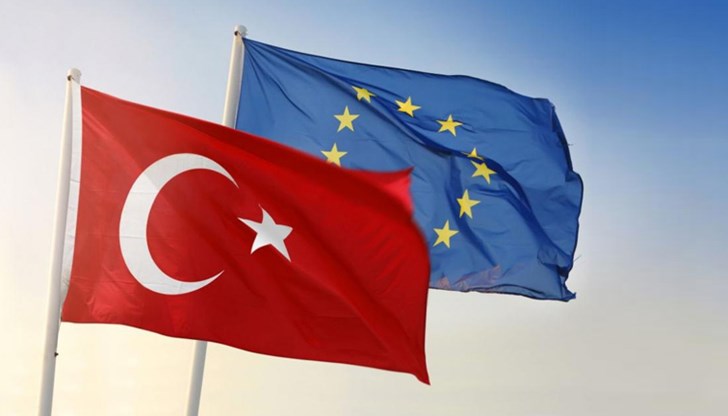 Те започнаха през 2005 година, но са в застой заради влошаване на отношенията