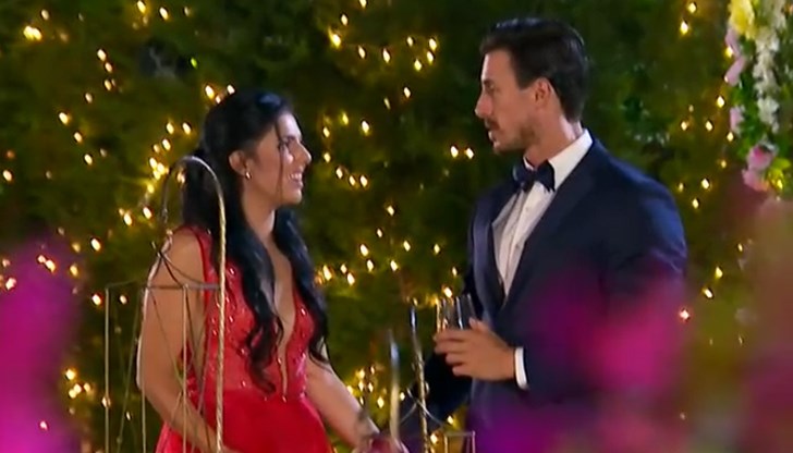 Елвира: Разберете ме, аз просто си имам принципи