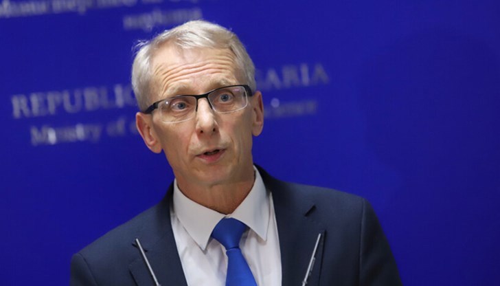 Тази година учениците ще започнат на 15 септември, но следващата учебна година със седмица по-рано