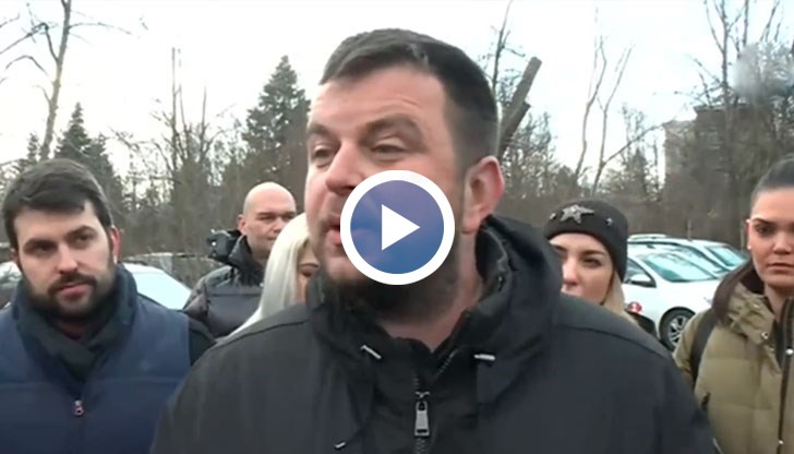 Той коментира и джипа на "Аркад"