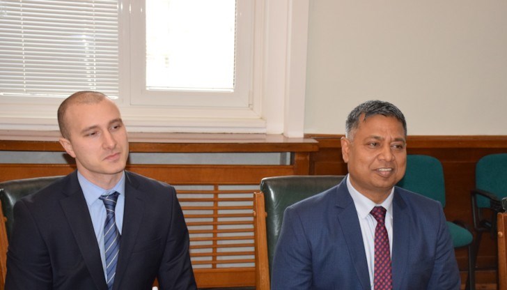 Към момента в Русенската Алма Матер се обучават около 20 студенти от Индия Към момента в Русенската Алма Матер се обучават около 20 студенти от Индия