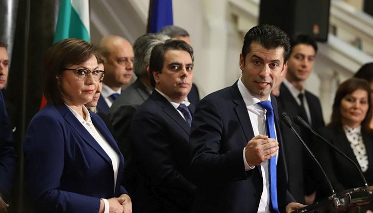 Поне година ще е нужна, за да можем обективно да съдим дали страната се откъсва от лапите на бедността и неравенството, по които сме шампиони в ЕС