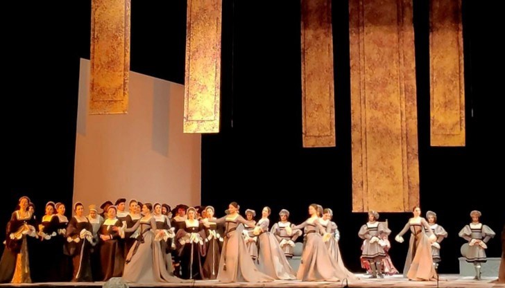 Меломаните бяха възхитени от мащабната продукция Меломаните бяха възхитени от мащабната продукция