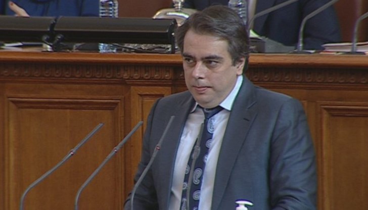 България не предвижда затварянето на ТЕЦ-ове заради Плана и Зелената сделка България не предвижда затварянето на ТЕЦ-ове заради Плана и Зелената сделка