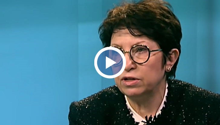 Относно изискването на записите на всички камери за наблюдение на Министерски съвет, Рена Стефанова смята, че би било логично Спецпрокуратурата да изиска записи от камери за периода, в който Васил Божков твърди, че редовно е посещавал тази сграда